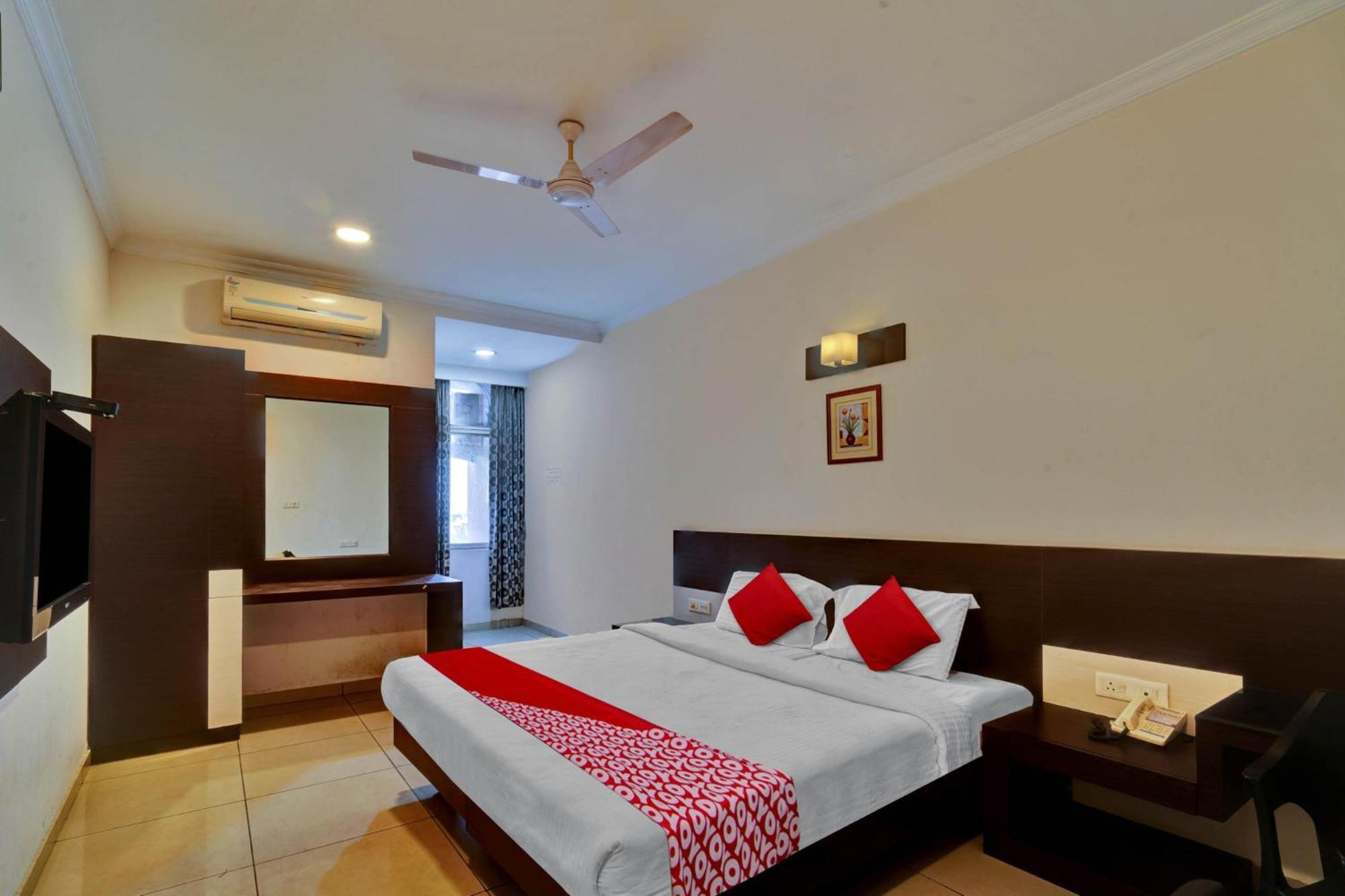 Hotel O Jk Inn Tiruppur Exterior foto