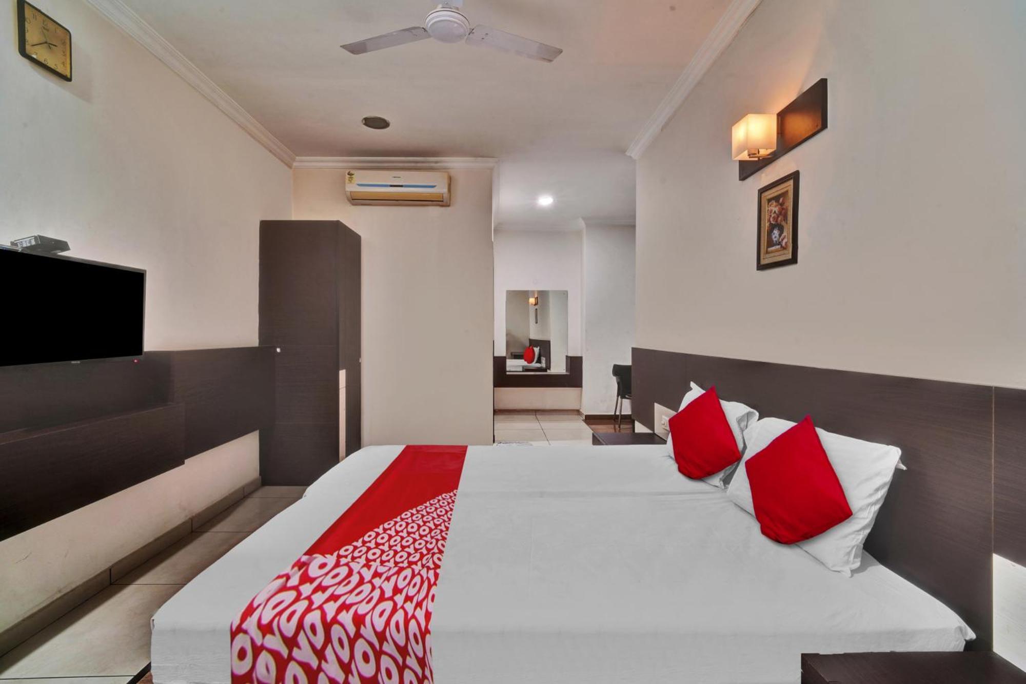 Hotel O Jk Inn Tiruppur Exterior foto